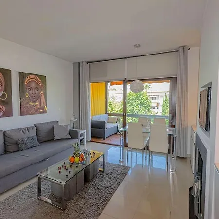 Casa Lola *